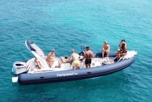 Ibiza: Capelli 775 Private South Coast Highlights Boat Tour