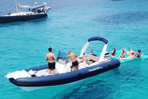 Ibiza: Capelli 775 Private South Coast Highlights Boat Tour