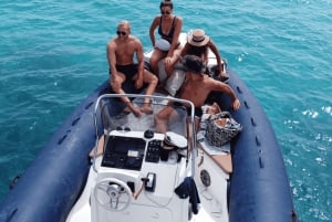 Ibiza: Capelli 775 Private South Coast Highlights Boat Tour