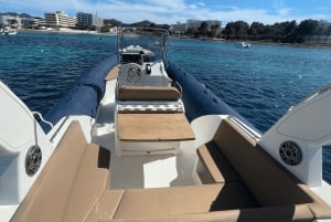 Ibiza: Capelli 775 Private South Coast Highlights Boat Tour