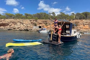Ibiza: Klasyczny czarter łodzi na cały lub pół dnia