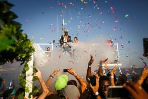 Festa em barco em Ibiza com barco premium e bebidas ilimitadas