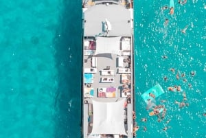 Ibiza: Crystal Waters Formentera, bar aberto e almoço buffet