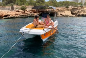 Ibiza: Upptäck de bästa vikarna i en båt som du själv kör