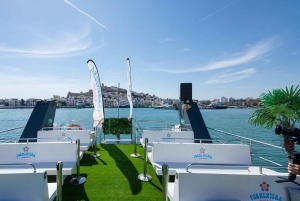 Ibiza: Formentera 360° Boat Trip with Food, Drinks, Sports