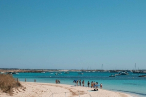 Ibiza: Formentera 360° Boat Trip with Food, Drinks, Sports