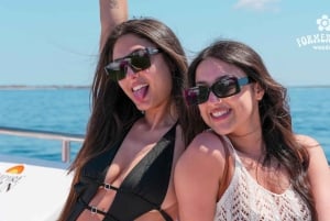 Ibiza: Formentera Wonders Sailing Catamaran Experience