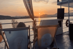 Ibiza: Formentera Floating Spa Ritual – Swim & Golden Return