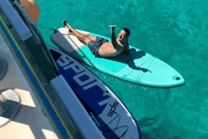 Ibiza: całodniowa wycieczka łodzią na Formenterę z lunchem i nurkowaniem z rurką