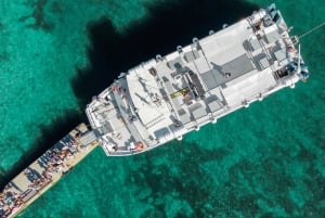 Ibiza: dagcruise naar Formentera met paella, barbecue en open bar