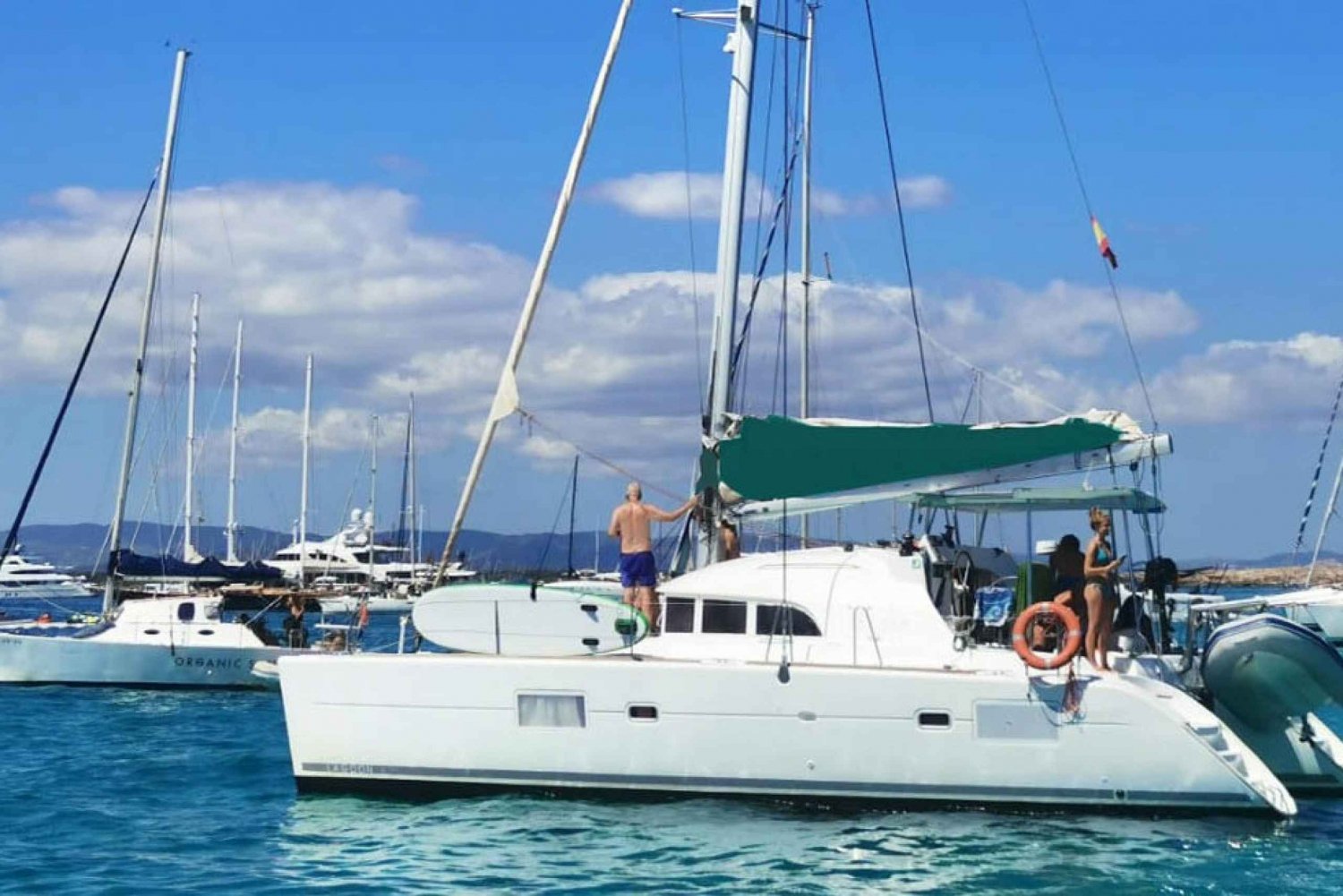 Ibiza: privétrip van een hele dag naar Formentera per catamaran