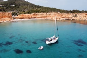 Ibiza: Full Day Sailing Boat Tour to Formentera w/ Paddle