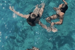 Cuevas ocultas, clubes abandonados: el tour secreto de Ibiza.