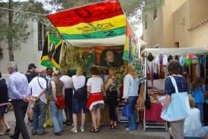 Ibiza: Mercadillo Hippie Las Dalias nocturno