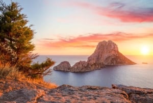 IBIZA : Naturliga pooler, hippiegrotta och solnedgång