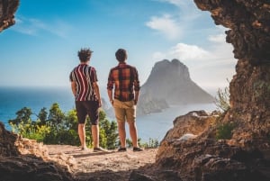 IBIZA : Naturliga pooler, hippiegrotta och solnedgång