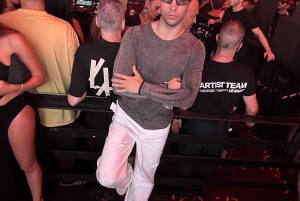 Ibiza: Tour noturno com bebidas antes da balada