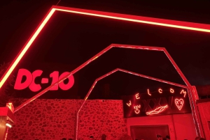 Ibiza: Tour noturno com bebidas antes da balada