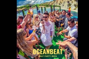 Ibiza: Ocean Club Bootfeest met eersteklas drankjes, eten en DJ