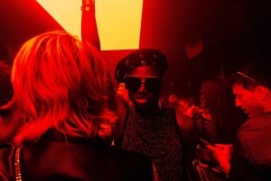 Ibiza: Pré-festa no Tantra com ingresso premium para a discoteca e bar aberto