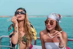 Ibiza: Premium Cruise til Formentera med mad og drikke