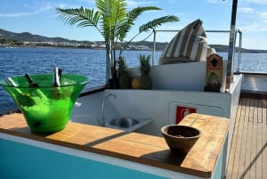 Ibiza: Private Boat Trip, Open Bar Tapas & Free Water Sports