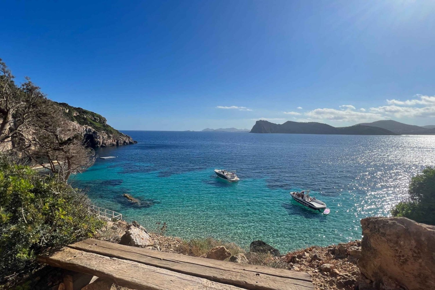 Ibiza: Private Boat Trip with paddle surfing and snorkelling