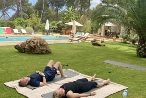 Ibiza: Privat yogaklass i din villa, på ditt hotell eller vid ditt evenemang