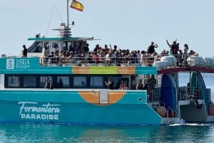イビサ：プラヤ・デン・ボッサ発フォルメンテラ島往復フェリー