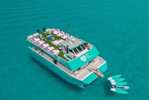 イビサ：プラヤ・デン・ボッサ発フォルメンテラ島往復フェリー
