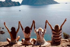 イビサ島サファリ（プライベート）– 隠れたビーチ、洞窟、シュノーケリング