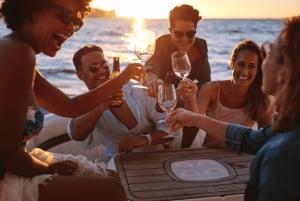 Ibiza: rejs wycieczkowy o zachodzie słońca z sportami wodnymi, otwartym barem i tapas
