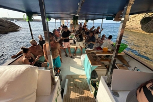 Ibiza: rejs wycieczkowy o zachodzie słońca z sportami wodnymi, otwartym barem i tapas