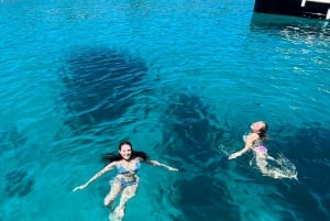 Ibiza: cruzeiro com mergulho com snorkel na caverna ao pôr do sol