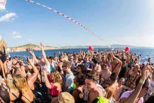 Ibiza: Sunset Party Cruise mit DJ