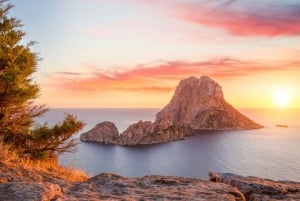 IBIZA: Oko Es Vedra i zachód słońca