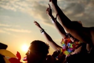 Ibiza Sunset Boat Party with 3hrs Open Bar + 3 Club Entries