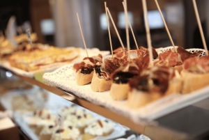 Ibiza’s #1 Tapas Tour on the Sunset Strip