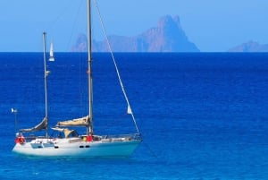 Noleggio barche a vela per un giorno; da Ibiza a Formentera (andata e ritorno)