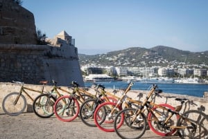 Ibiza bys private guidede sightseeingtur på cykel