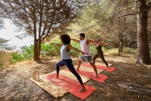 Ibiza: Unplugged – Fearne Cottons yoga, vandretur og bådtur
