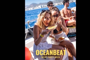 Ибица: VIP-вечеринка на катамаране с барбекю и напитками