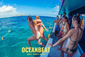 Ибица: VIP-вечеринка на катамаране с барбекю и напитками