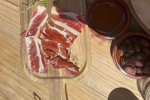Visite œnologique à Ibiza : dégustation de vins + tapas dans un domaine viticole
