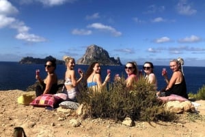 Privat yogaäventyr i Es Vedra