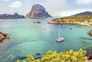 Mallorcan ja Ibizan kiertomatka (Ink. lautta, kaupunki, ranta, klubi, tapakset)