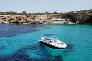 Ibiza : tour privé en bateau avec visite de plusieurs plages et plongée avec tuba