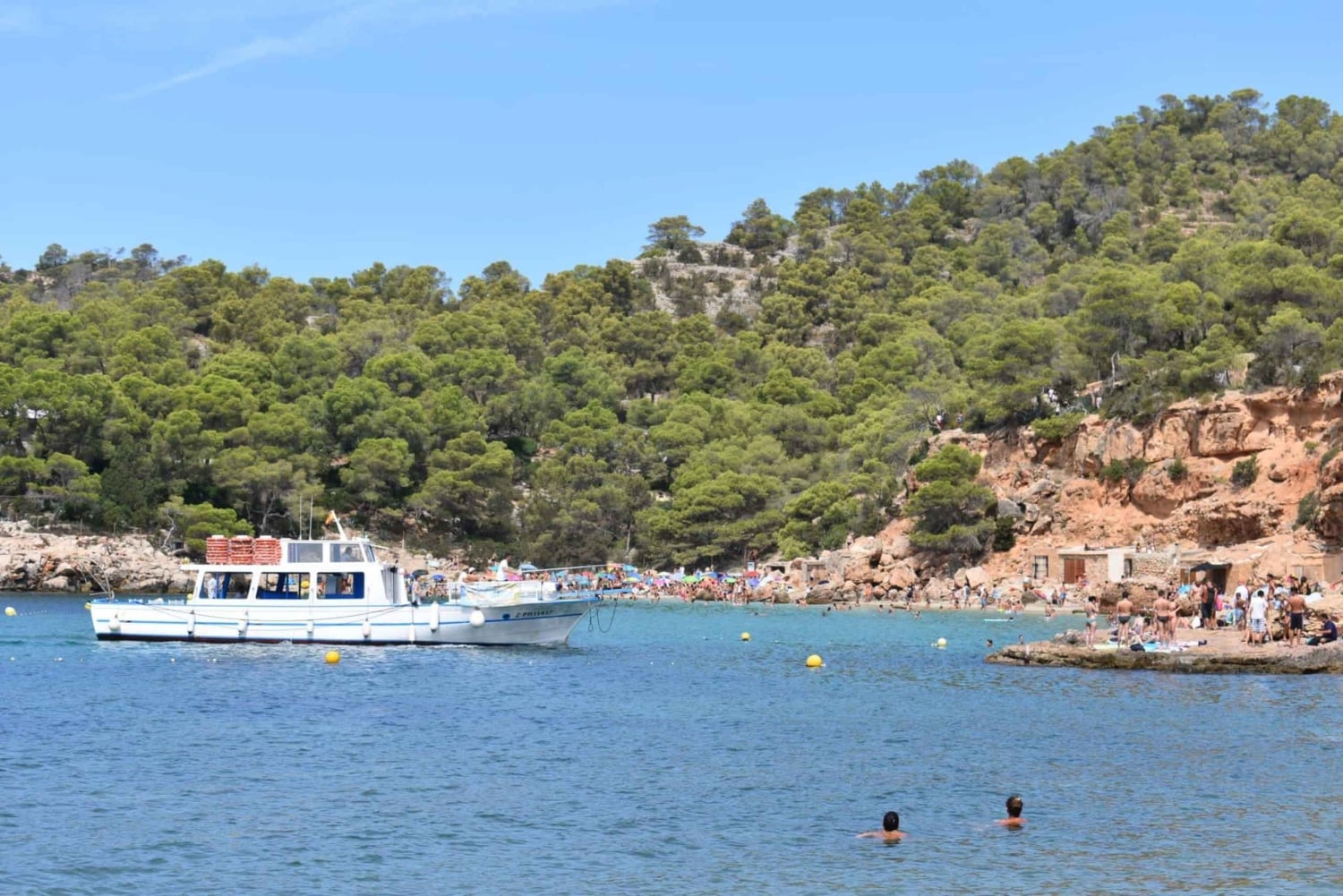 Sant Antoni: Round-Trip Ferry Transfer to Cala Salada Beach