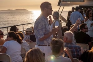Sant Antoni de Portmany: Sunset Cruise with Drinks and Music