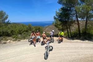 Santa Eulalia del Río: Private Guided E-Bike Tour